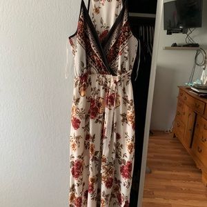 Causal floral maxi dress